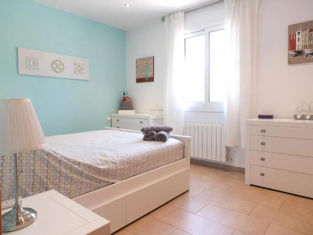 El Perelló Villa Afortunada 5Bedroom Villa With Air Conditioning Private Swimming Pool ,Ps3 Xbox Ping-Pong Table Ideal For Families ספרד